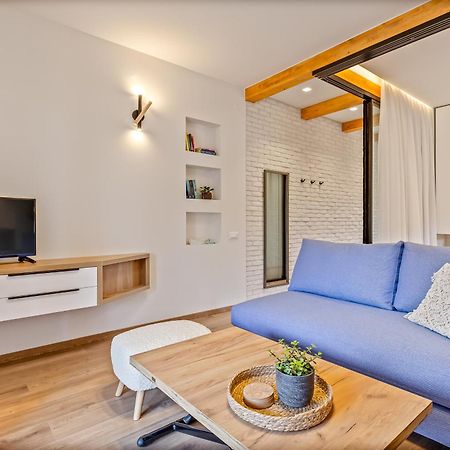 Lola Apartments Λιαπάδες Εξωτερικό φωτογραφία
