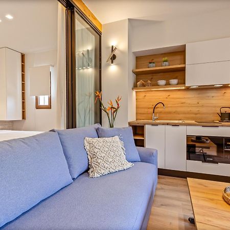 Lola Apartments Λιαπάδες Εξωτερικό φωτογραφία