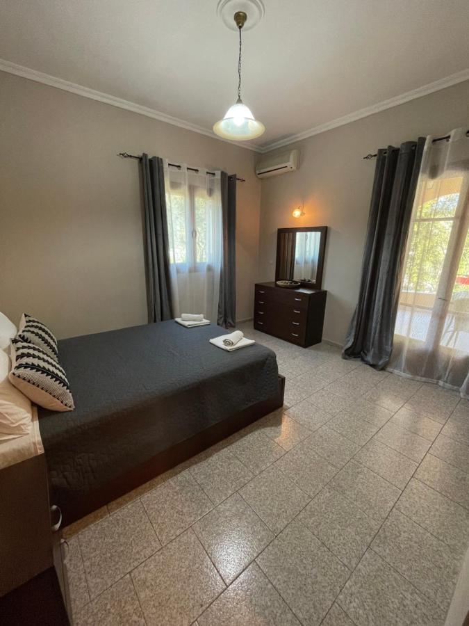 Lola Apartments Λιαπάδες Εξωτερικό φωτογραφία
