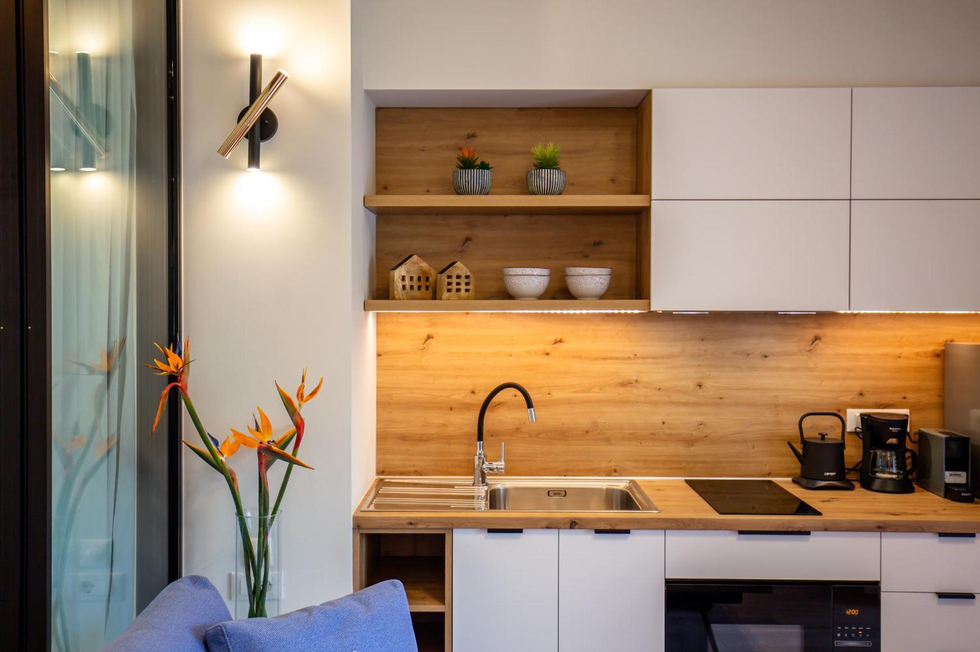 Lola Apartments Λιαπάδες Εξωτερικό φωτογραφία