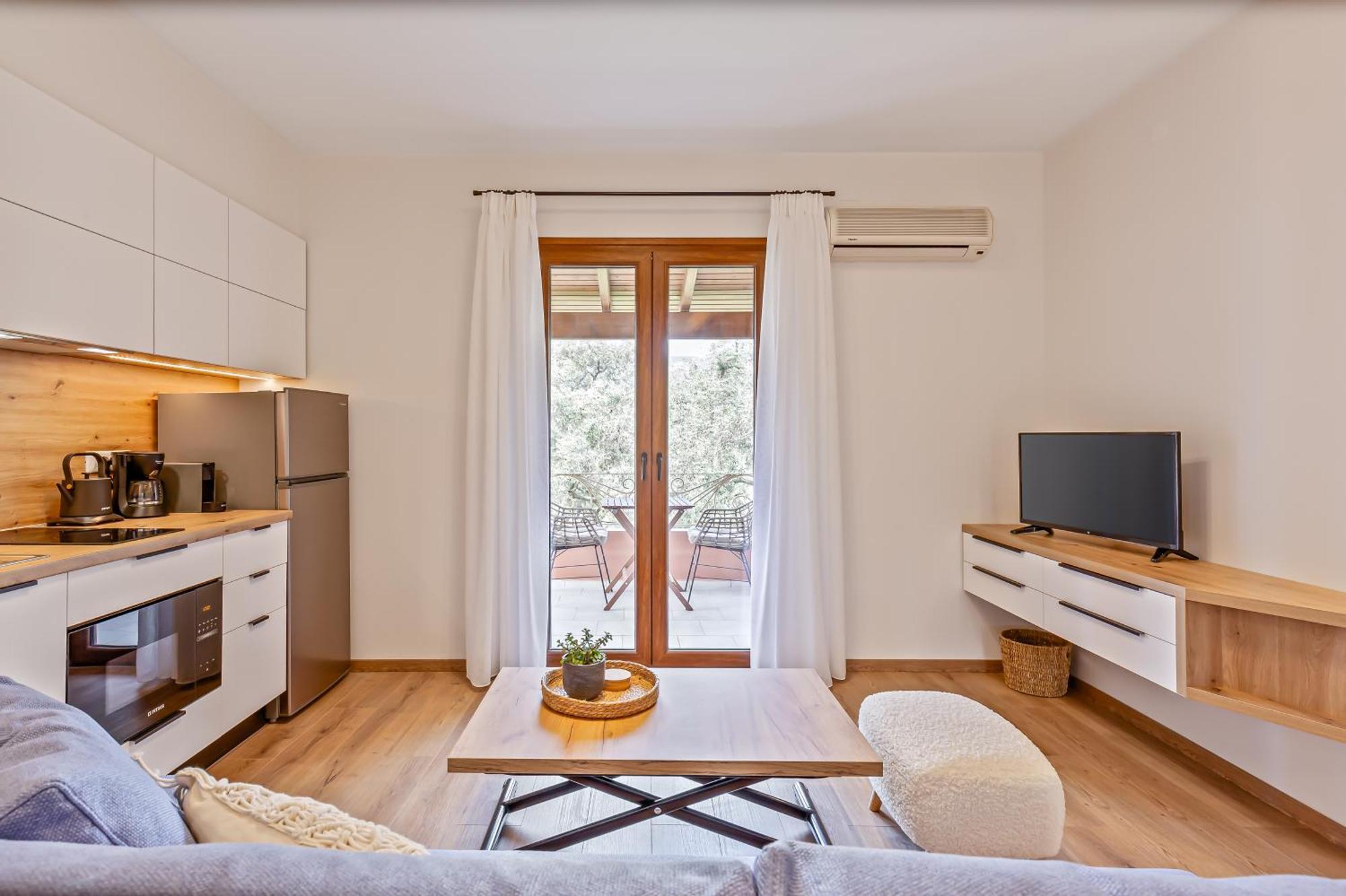 Lola Apartments Λιαπάδες Εξωτερικό φωτογραφία
