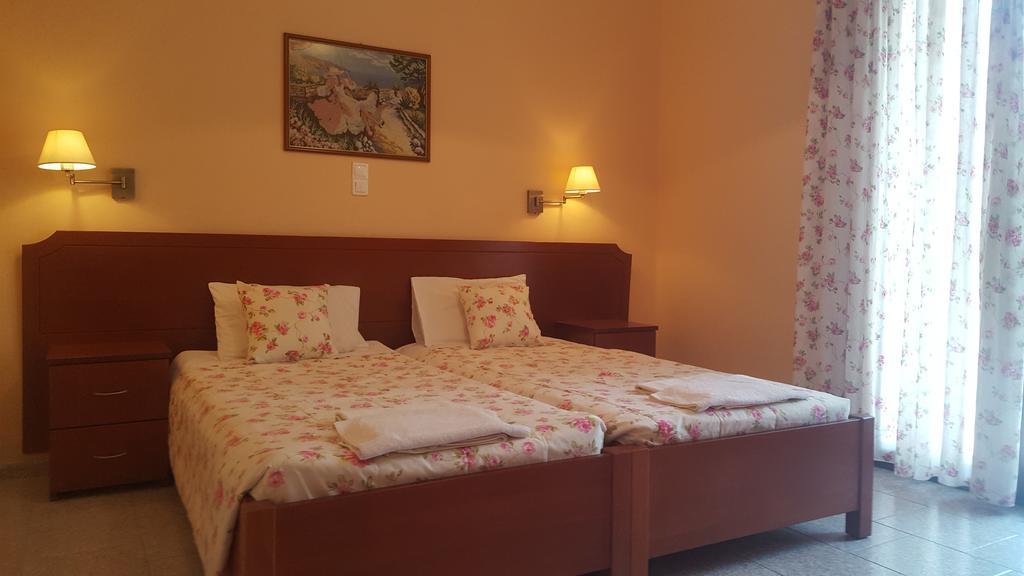 Lola Apartments Λιαπάδες Εξωτερικό φωτογραφία